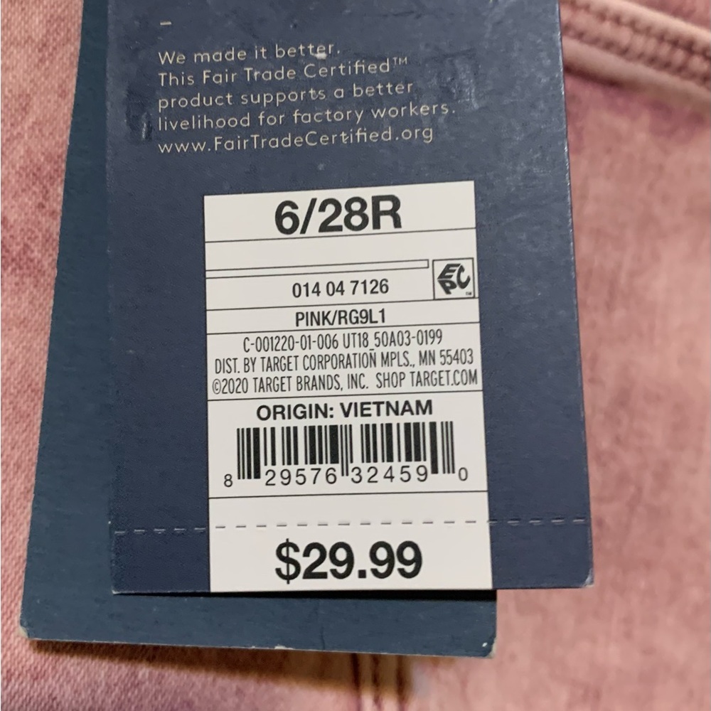 Target Women's Pink Jeans Brand New With Tags so cute High Rise Skinny Size 6